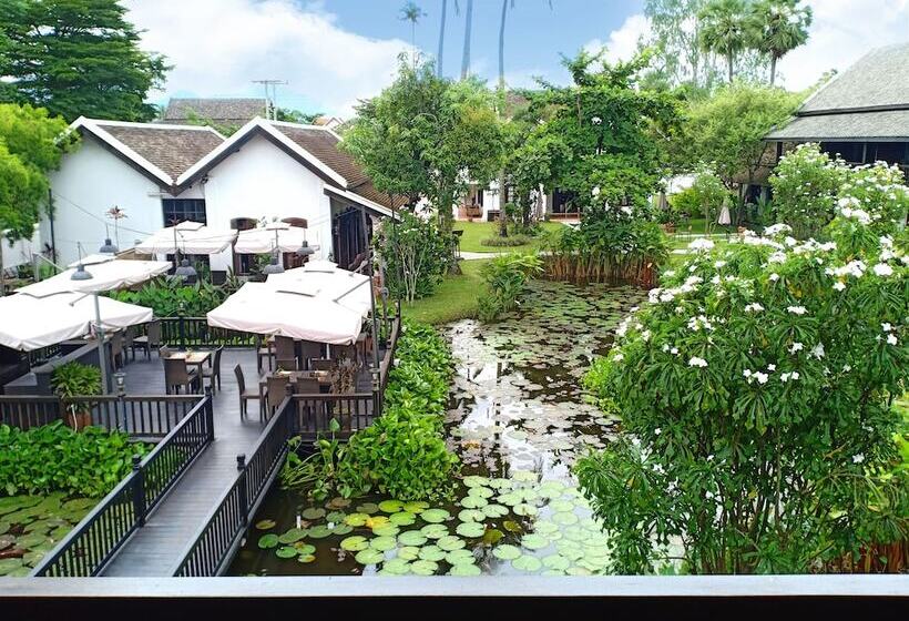 디럭스 룸, Sanctuary Hotel Luang Prabang
