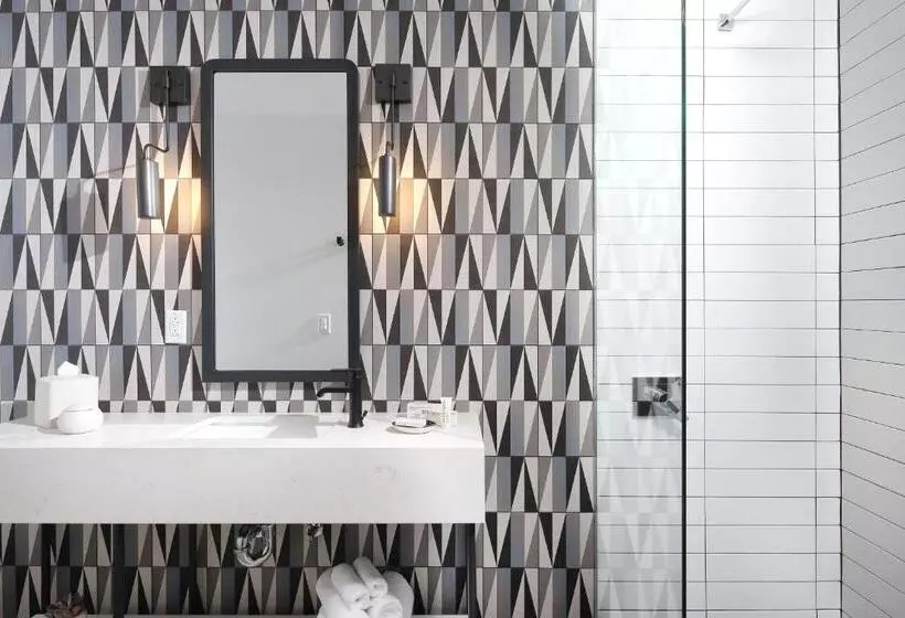 2ダブルベッドのスタンダードルーム, Voco The Tuxon, An Ihg