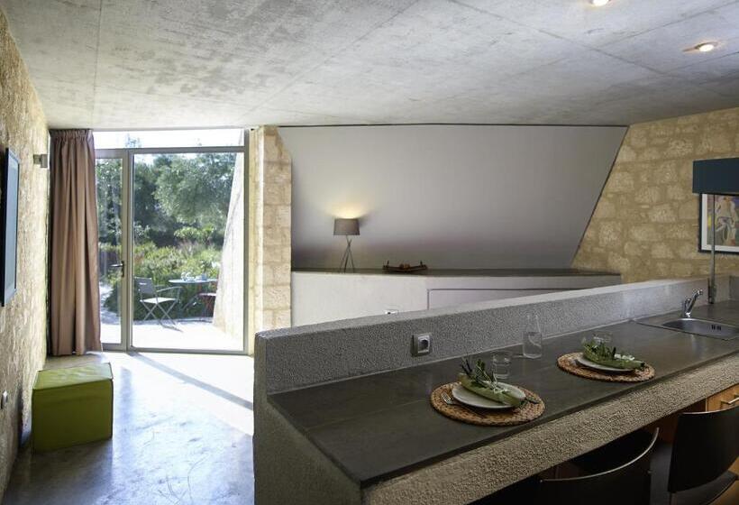 חדר משפחתי, Leivatho