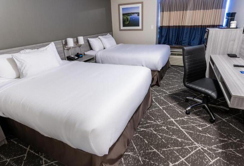 اتاق استاندارد, Microtel Inn & Suites By Wyndham Lloydminster