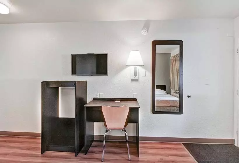 デラックスルーム, Motel 6 Green Bay, Wi