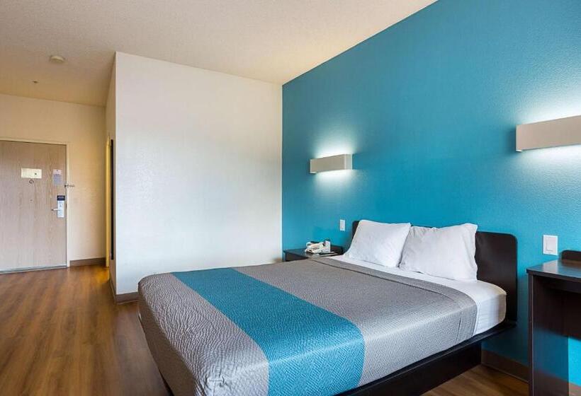 غرفة قياسية لذوى الاحتياجات الخاصة, Motel 6 Page, Az