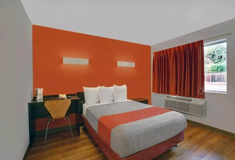 اتاق استاندارد برای معلولان, Park Inn By Radisson, Santa Clara