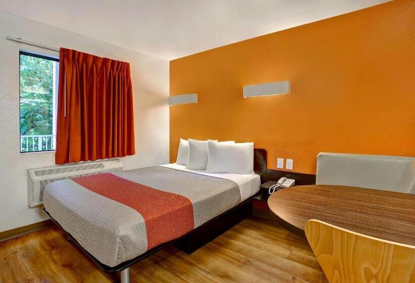 장애인을 위한 스탠다드 룸, Motel 6 Sunnyvale, Ca   North