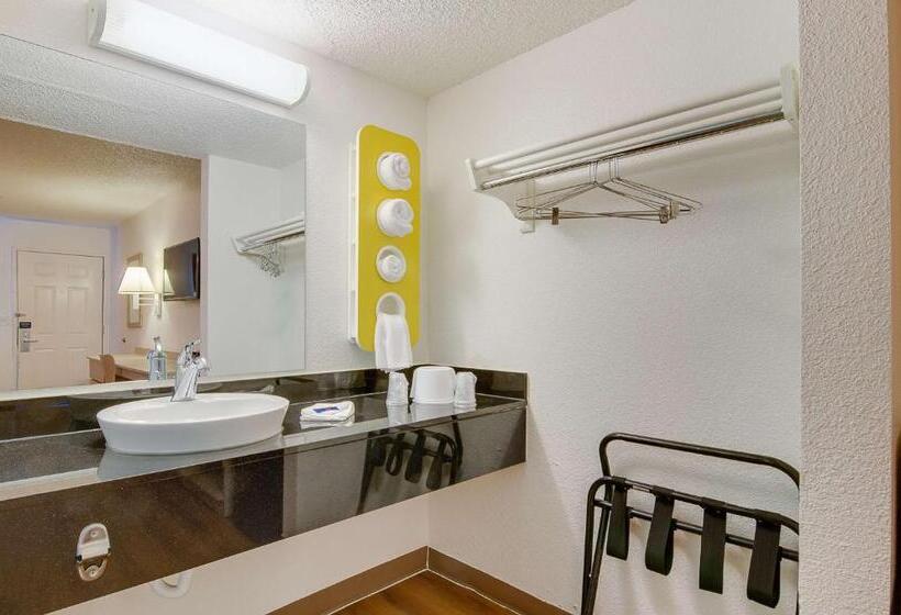 اتاق لوکس, Motel 6tacoma, Wa  South