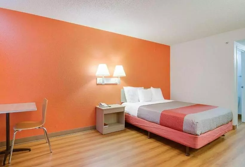 Standard-invahuone, Motel 6tacoma, Wa  South