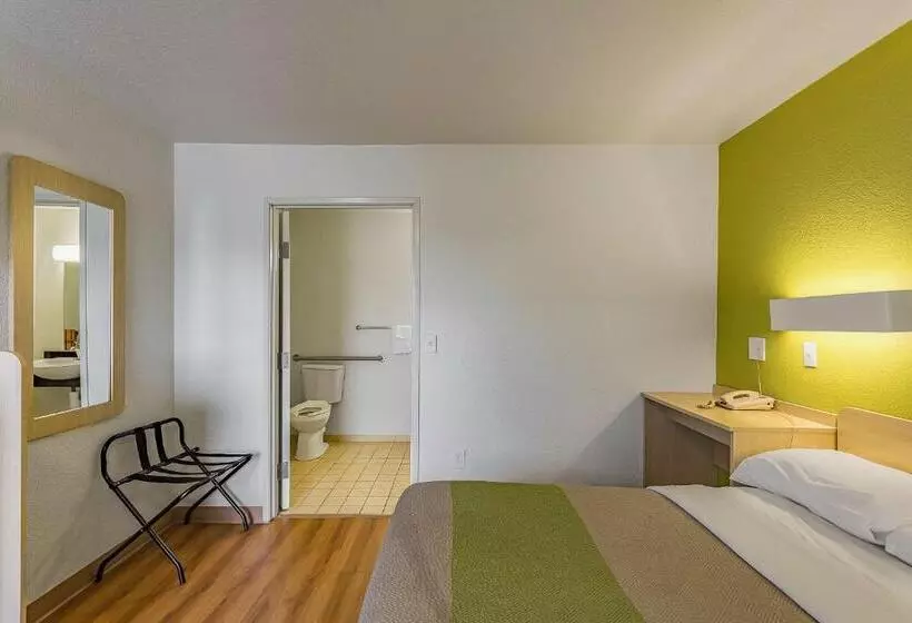 身障者適用スタンダードルーム, Motel 6billings, Mt  South