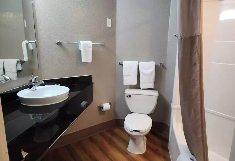 ２ダブルベッドのスタンダードルーム, Motel 6biloxi, Ms  Beach