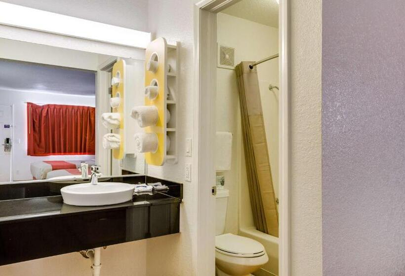 اتاق استاندارد, Motel 6fayetteville, Ar