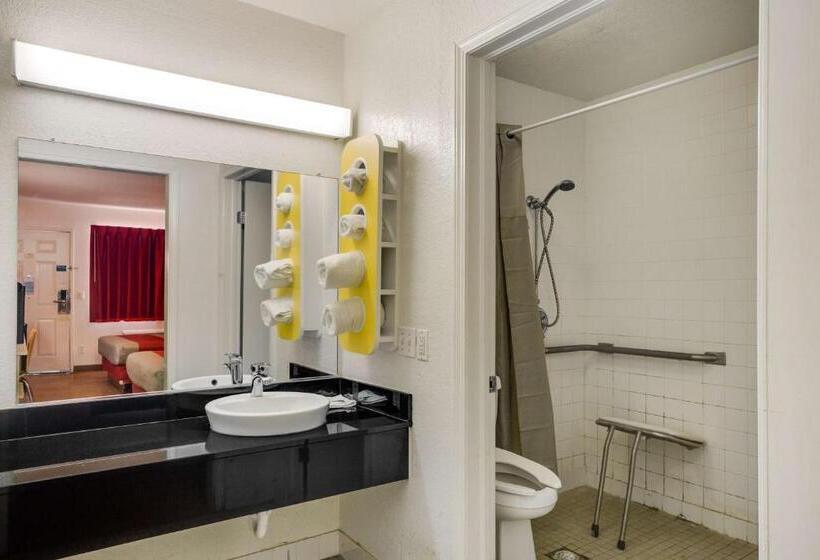 اتاق استاندارد برای معلولان, Motel 6fayetteville, Ar