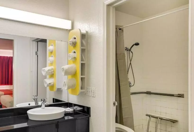 身障者適用スタンダードルーム, Motel 6fayetteville, Ar