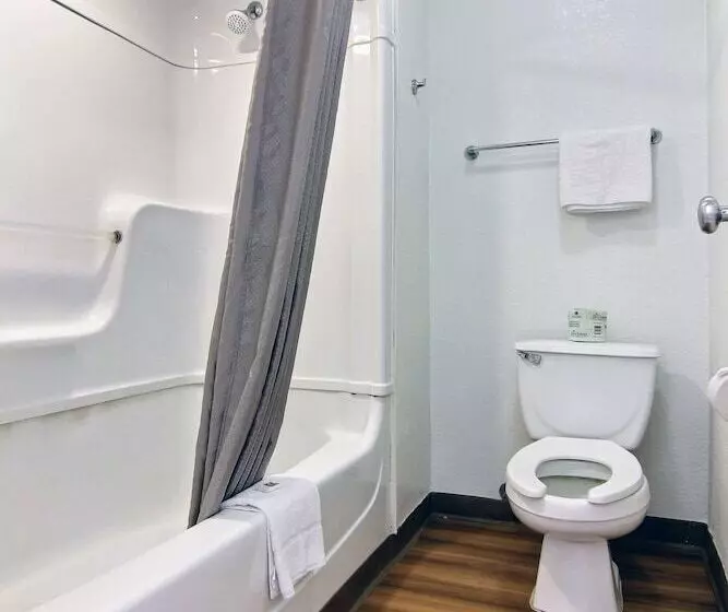 اتاق لوکس, Motel 6 Lubbock, Tx