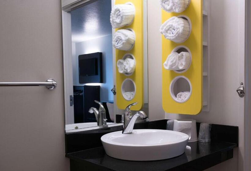 スタンダード４人部屋, Motel 6 Pottstown, Pa