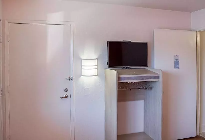 Standard-huone 2 Parivuodetta, Motel 6ukiah, Ca