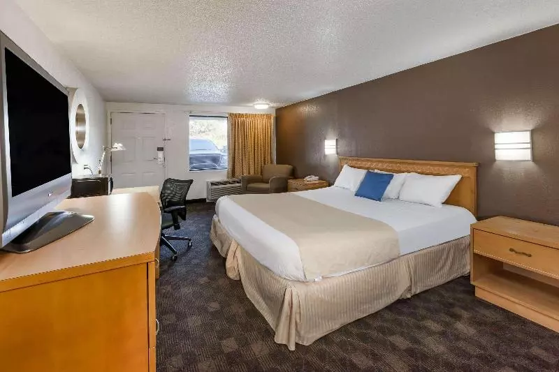 اتاق استاندارد, Knights Inn Flint