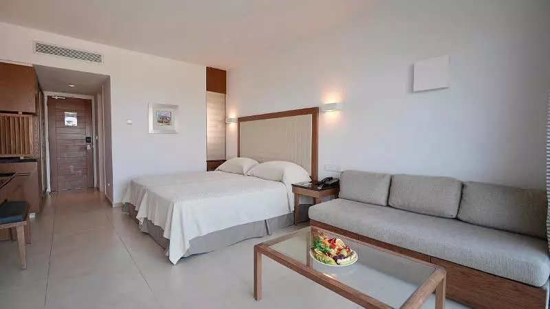 اتاق استاندارد برای معلولان, Knights Inn Flint