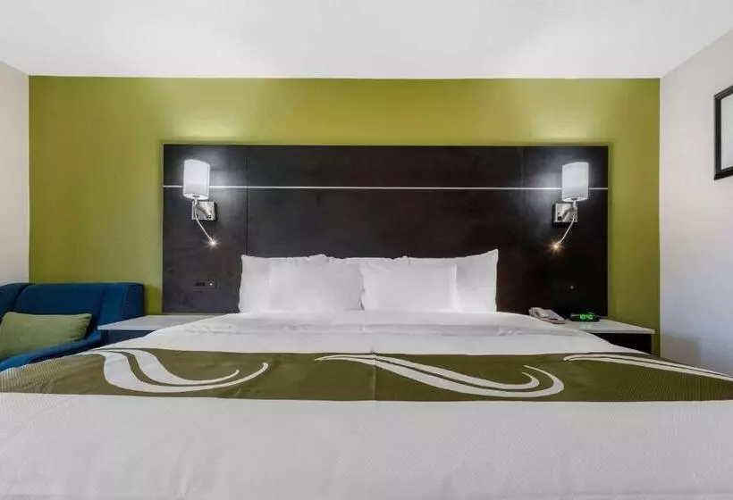 اتاق استاندارد با تخت بزرگ, Quality Inn