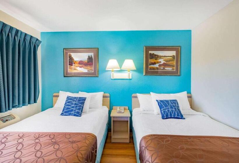 Номер Стандарт 2 Двуспальные Кровати, Travelodge By Wyndham Miles City