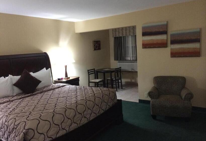 Номер Deluxe Кровать Кинг, Pacer Inn & Suites Motel