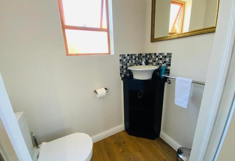 スタンダードルーム, Goblin S Mead