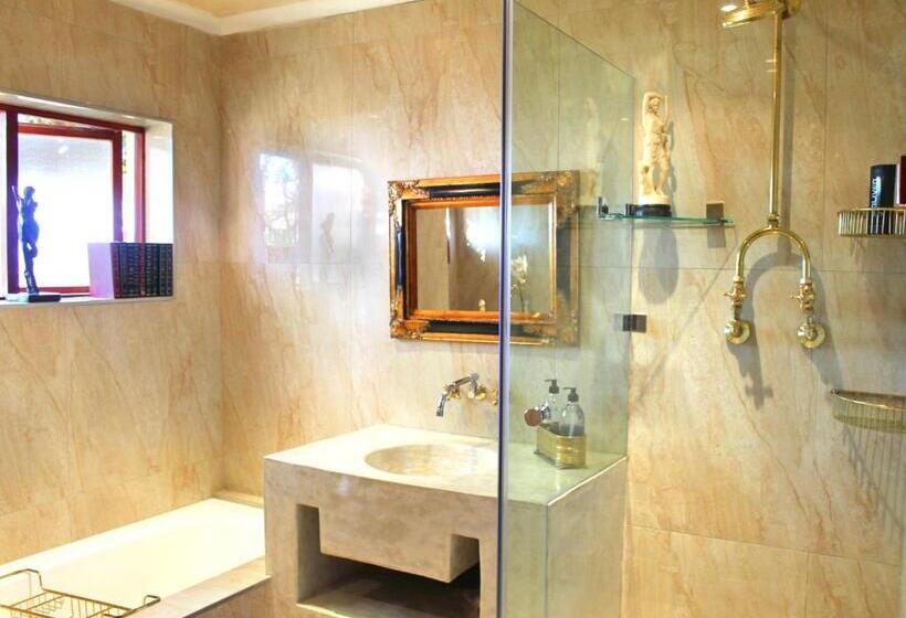 デラックスルーム, Goblin S Mead