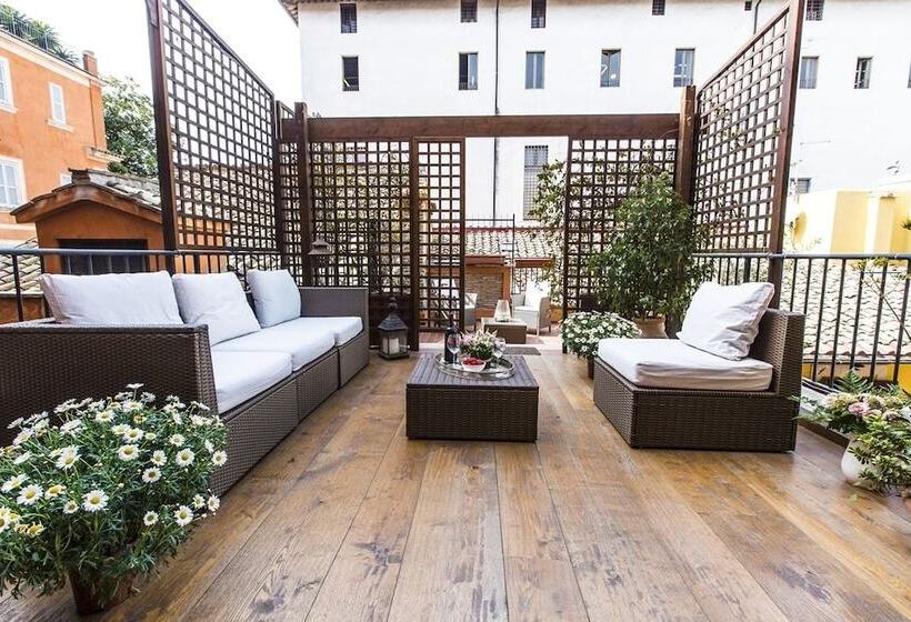 סוויטת ג'וניור עם טרסה, Pettinary Village B&b