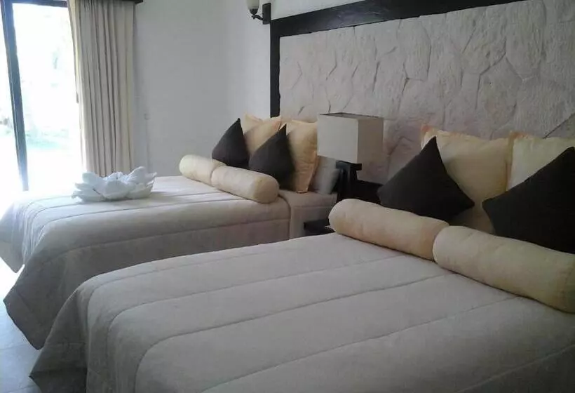 オーシャンビュースタンダードルーム, Club Akumal Caribe