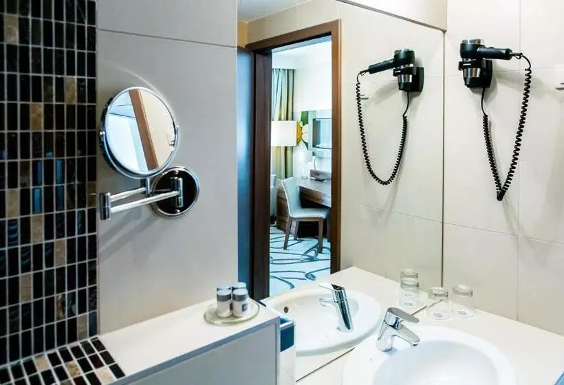 バルコニー付きスーペリアルーム, Ambient Hotel & Aroma Spa