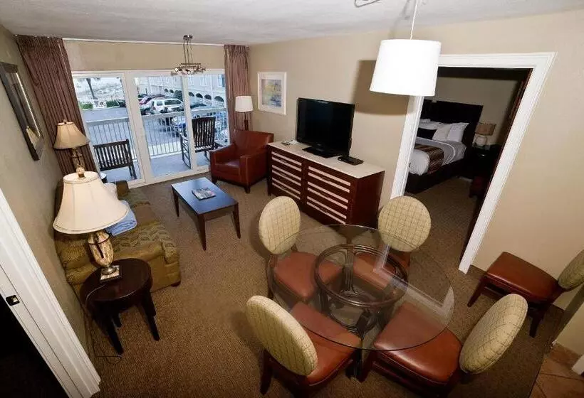 2 Bedrooms Suite Sea View, Desoto Beach
