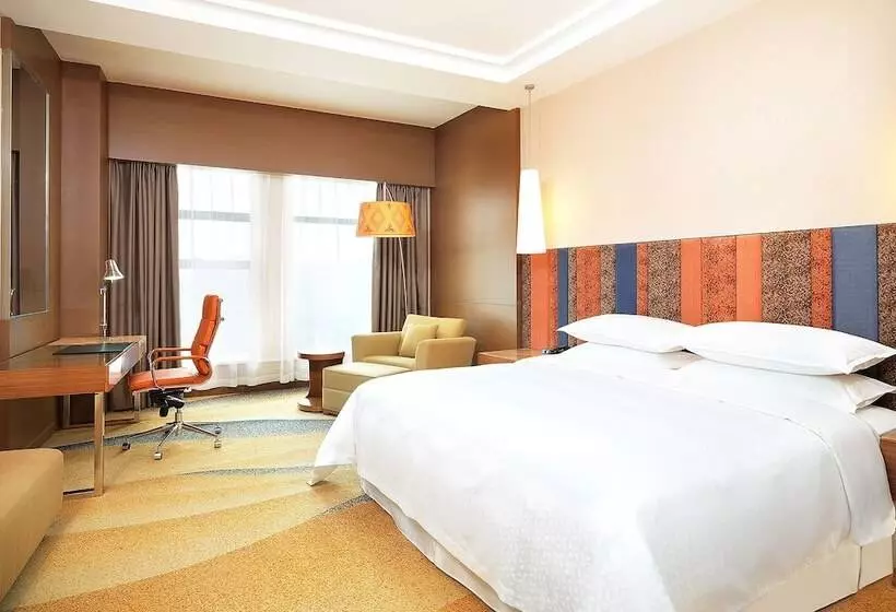 景色の見えるデラックスルーム, Four Points By Sheraton Bijie