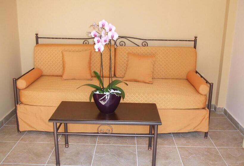 آپارتمان 1 خوابه, Preka Maria