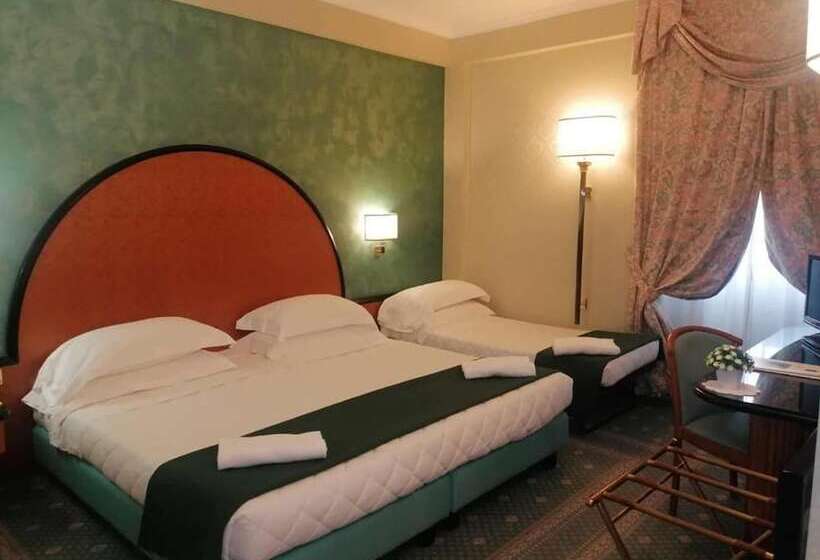 חדר סטנדרט לשלושה, Principe