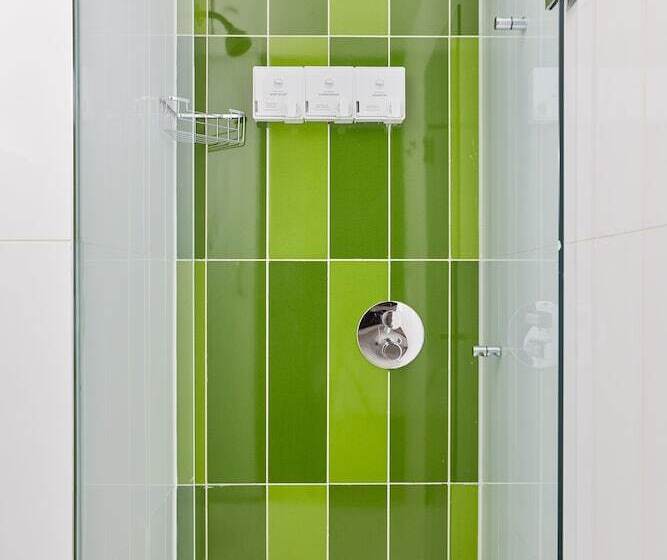 标准间, Sonder The Beverley