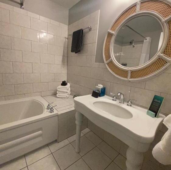 غرفة قياسية سرير كينج, The Tilghman Island Inn