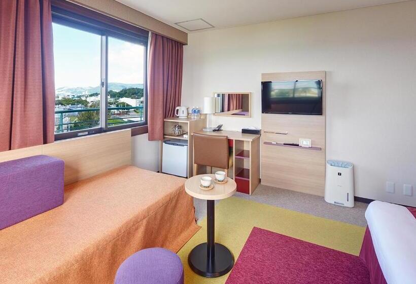 חדר דלוקס נוף לים, Yugaf Inn Okinawa