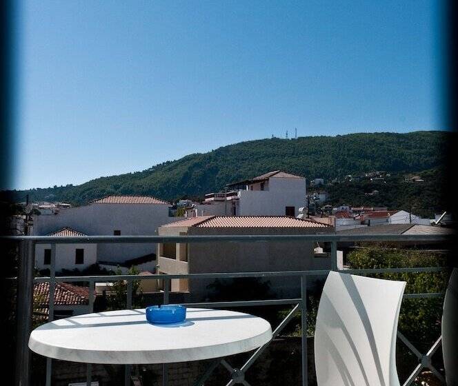 1ベッドルームアパートメント, Iris Skiathos