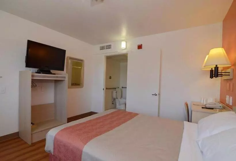 身障者適用スタンダードルーム, Motel 6indio, Ca  Palm Springs