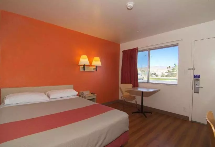 スイート, Motel 6indio, Ca  Palm Springs