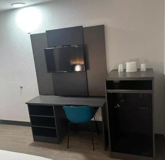 デラックスの4人部屋, Motel 6 Lakeland, Fl