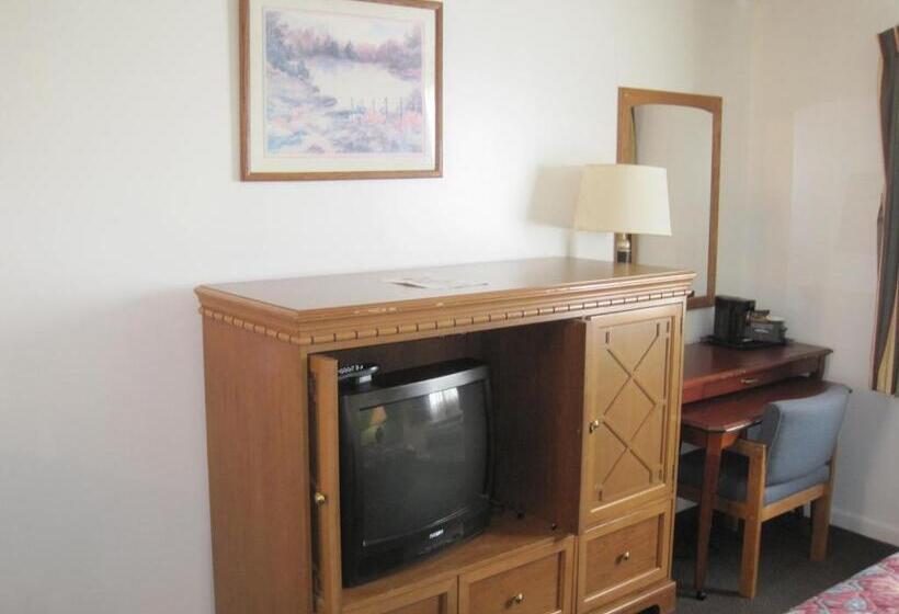 Номер Стандарт, Ameri Stay Inn & Suites