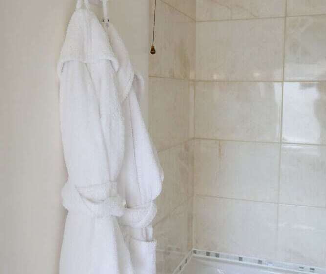 غرفة ديلوكس, Bryn Woodlands House