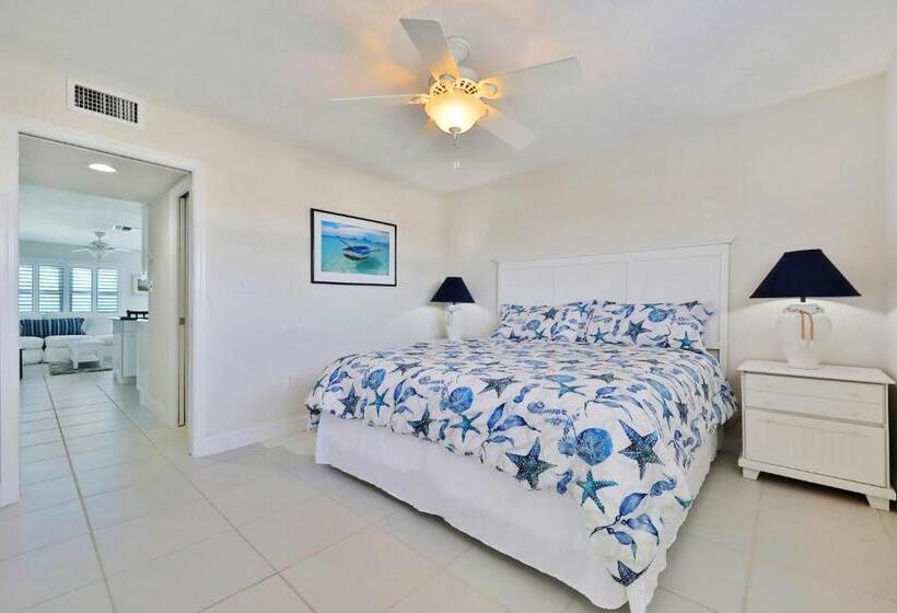 2ベッドルームアパートメント, 2 Bed 2 Bath Apartment In Tampa Bay