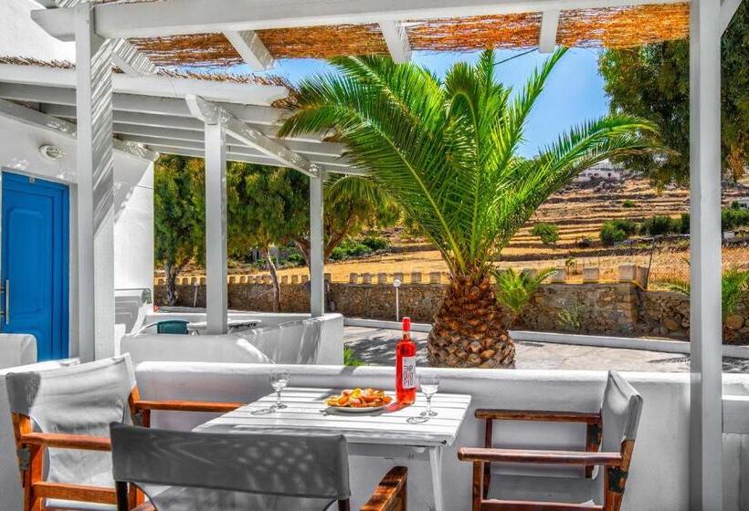 חדר משפחתי, Coralli Seaside Resort