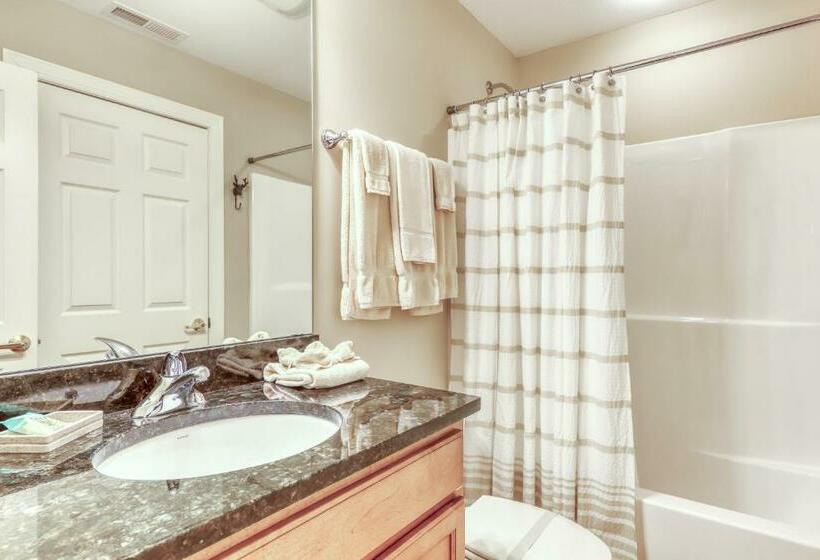 带2个卧室的公寓, Reserve Ii 15c