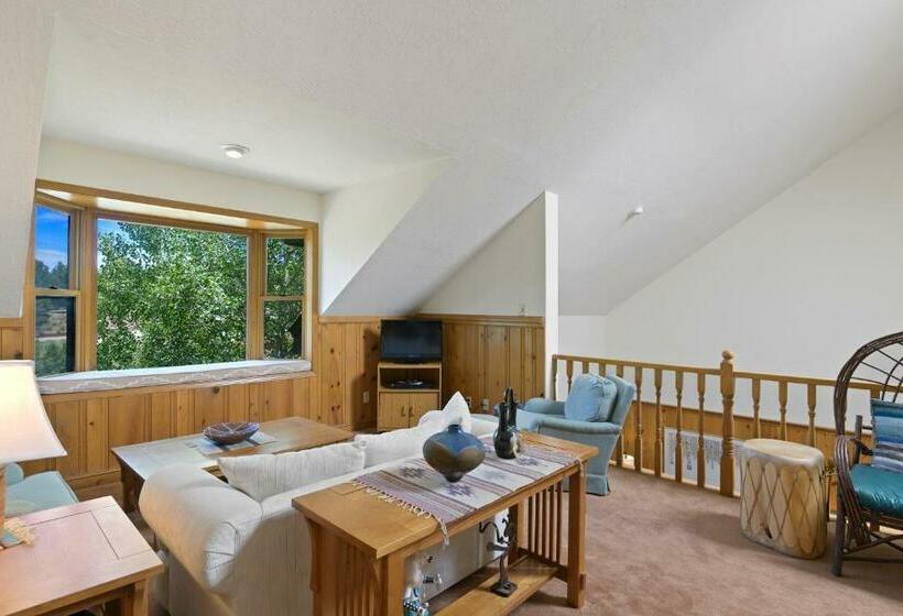 Апартаменты 2 Спальни, Snowfire 312a