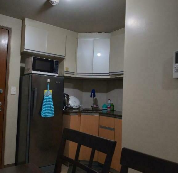 اتاق اکونومی, Rqui Condotel Near Airport