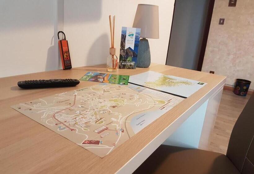 غرفة ديلوكس مطلّة علي البحر, Bella Taormina