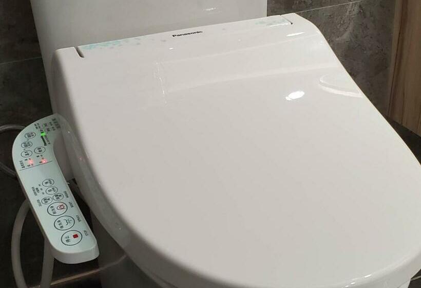 اتاق اکونومی, Hinoen