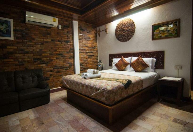 بنجلو قياسى, Khaosok Las Orquideas Resort