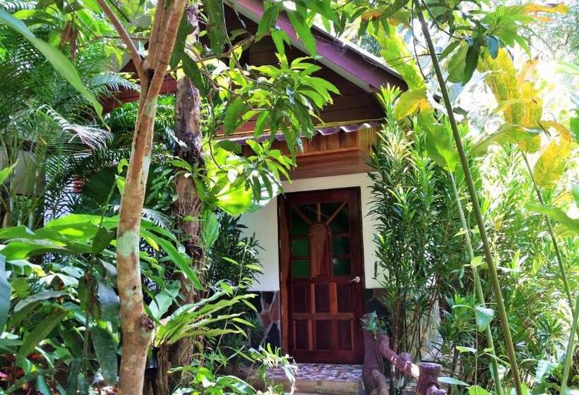 بنجلو عائلى, Khaosok Las Orquideas Resort